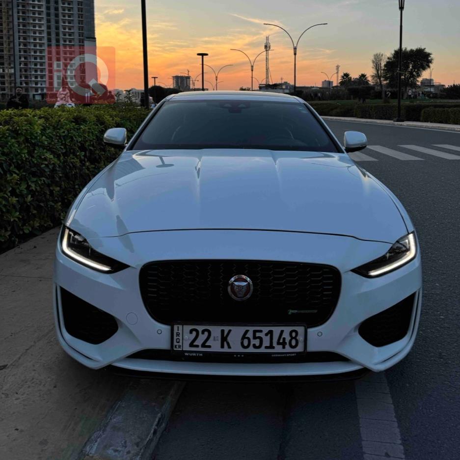 Jaguar XE